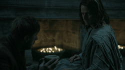 extant_GameOfThrones_5x03-HighSparrow_0103