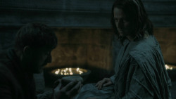 extant_GameOfThrones_5x03-HighSparrow_0110