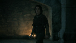 extant_GameOfThrones_5x03-HighSparrow_0161