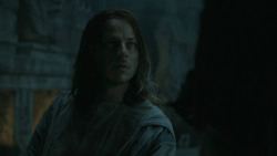 extant_GameOfThrones_5x03-HighSparrow_0195