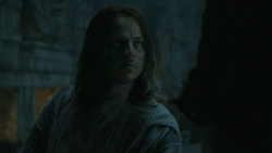 extant_GameOfThrones_5x03-HighSparrow_0210