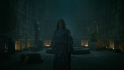 extant_GameOfThrones_5x03-HighSparrow_0232
