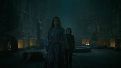 extant_GameOfThrones_5x03-HighSparrow_0234