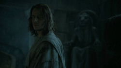 extant_GameOfThrones_5x03-HighSparrow_0236