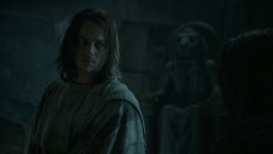extant_GameOfThrones_5x03-HighSparrow_0238
