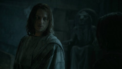 extant_GameOfThrones_5x03-HighSparrow_0240