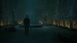 extant_GameOfThrones_5x03-HighSparrow_0296