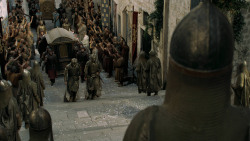 extant_GameOfThrones_5x03-HighSparrow_0388