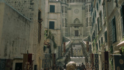 extant_GameOfThrones_5x03-HighSparrow_0428