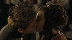 extant_GameOfThrones_5x03-HighSparrow_0440