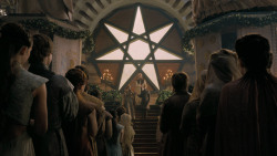 extant_GameOfThrones_5x03-HighSparrow_0464