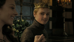 extant_GameOfThrones_5x03-HighSparrow_0495