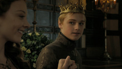 extant_GameOfThrones_5x03-HighSparrow_0497