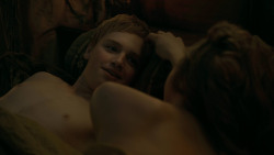 extant_GameOfThrones_5x03-HighSparrow_0549