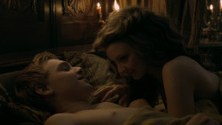 extant_GameOfThrones_5x03-HighSparrow_0620