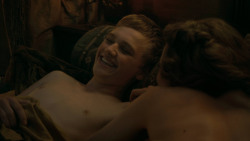 extant_GameOfThrones_5x03-HighSparrow_0632