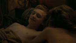 extant_GameOfThrones_5x03-HighSparrow_0642