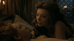 extant_GameOfThrones_5x03-HighSparrow_0661
