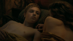 extant_GameOfThrones_5x03-HighSparrow_0669