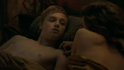 extant_GameOfThrones_5x03-HighSparrow_0675