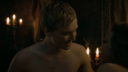 extant_GameOfThrones_5x03-HighSparrow_0695