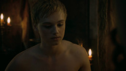 extant_GameOfThrones_5x03-HighSparrow_0713