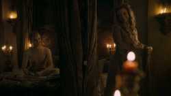 extant_GameOfThrones_5x03-HighSparrow_0718