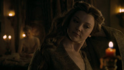 extant_GameOfThrones_5x03-HighSparrow_0733
