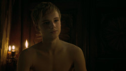 extant_GameOfThrones_5x03-HighSparrow_0763