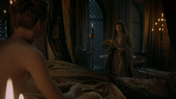 extant_GameOfThrones_5x03-HighSparrow_0773