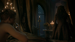 extant_GameOfThrones_5x03-HighSparrow_0786