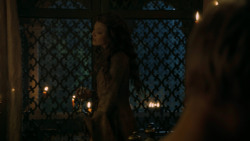 extant_GameOfThrones_5x03-HighSparrow_0798