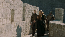 extant_GameOfThrones_5x03-HighSparrow_0840