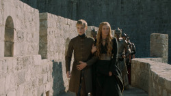 extant_GameOfThrones_5x03-HighSparrow_0854