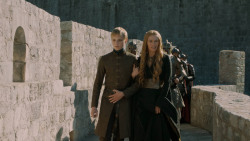 extant_GameOfThrones_5x03-HighSparrow_0855