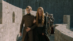 extant_GameOfThrones_5x03-HighSparrow_0861