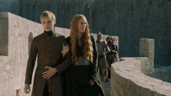 extant_GameOfThrones_5x03-HighSparrow_0865