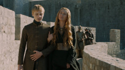 extant_GameOfThrones_5x03-HighSparrow_0869