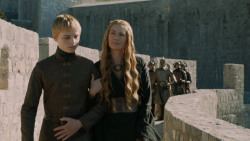 extant_GameOfThrones_5x03-HighSparrow_0871