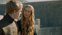 extant_GameOfThrones_5x03-HighSparrow_0877
