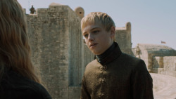 extant_GameOfThrones_5x03-HighSparrow_0883