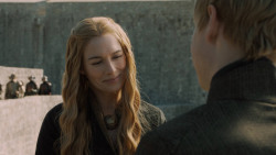 extant_GameOfThrones_5x03-HighSparrow_0898