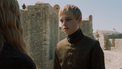 extant_GameOfThrones_5x03-HighSparrow_0912