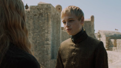 extant_GameOfThrones_5x03-HighSparrow_0918