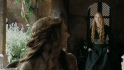 extant_GameOfThrones_5x03-HighSparrow_0976