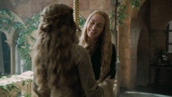 extant_GameOfThrones_5x03-HighSparrow_0990