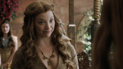 extant_GameOfThrones_5x03-HighSparrow_1054