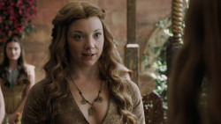 extant_GameOfThrones_5x03-HighSparrow_1055