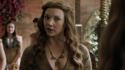 extant_GameOfThrones_5x03-HighSparrow_1062