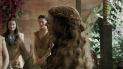extant_GameOfThrones_5x03-HighSparrow_1074